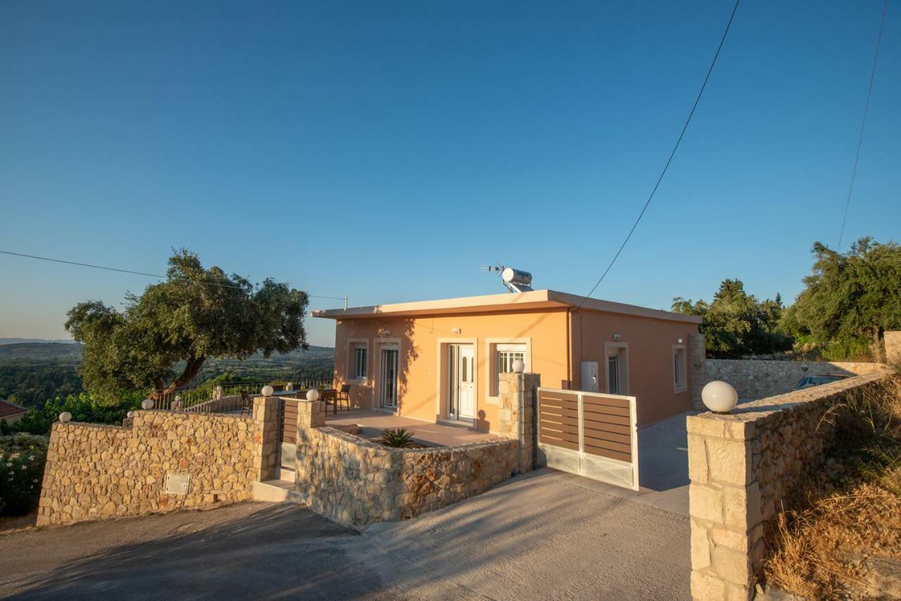 Panorama Country Residence Tzitzifes Bagian luar foto